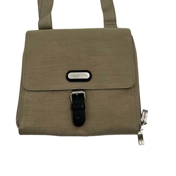Baggallini Small Tan Crossbody Neutral Travel Bag Magnetic Buckle - Picture 9 of 9
